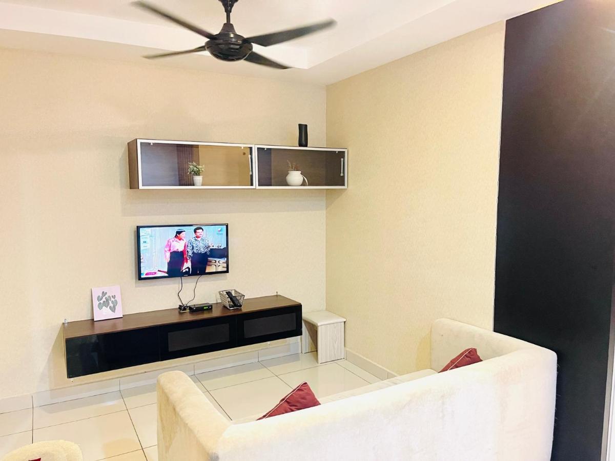 Ola Studio Penang At Mansion One Джорджтаун Экстерьер фото