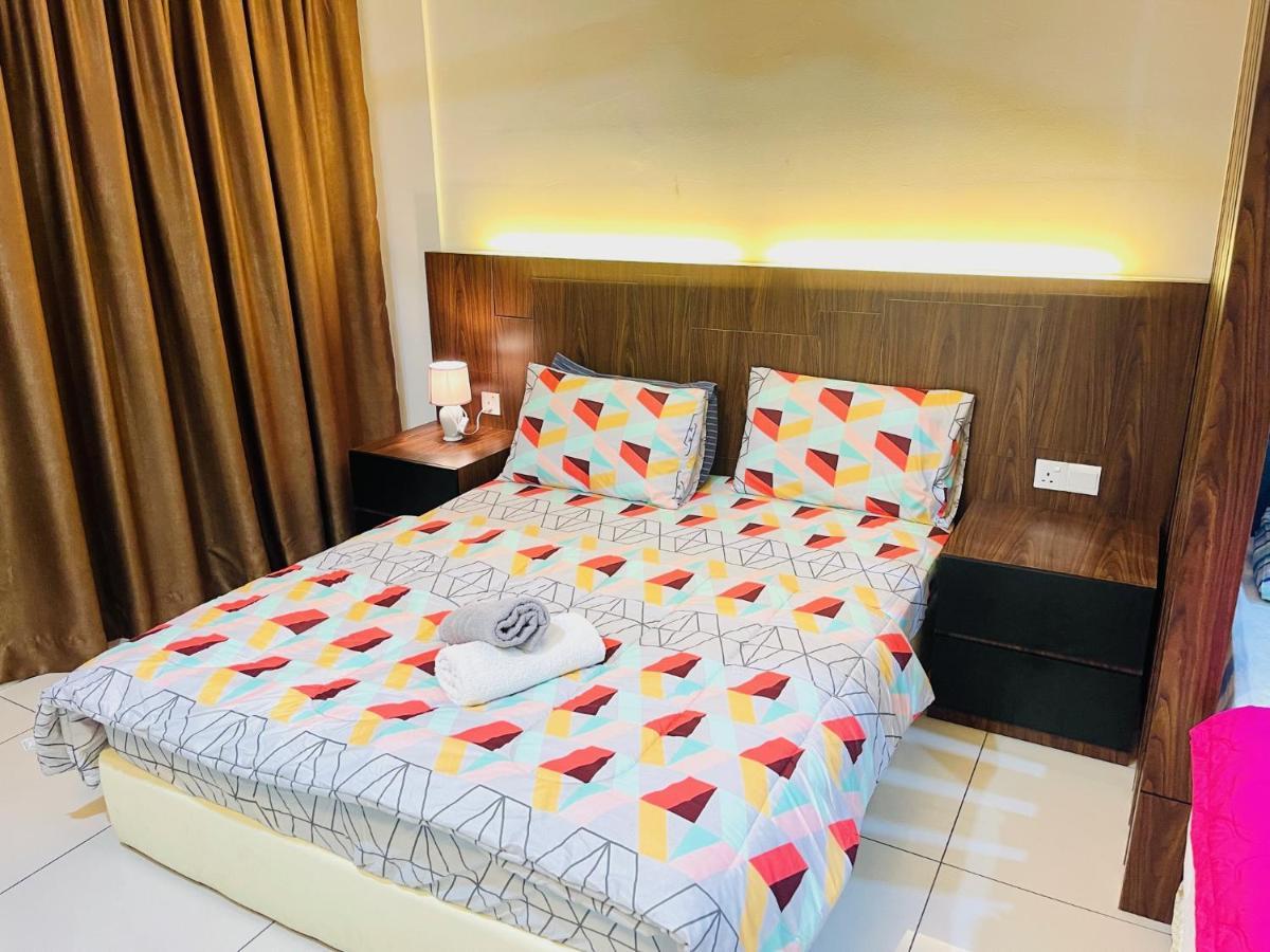 Ola Studio Penang At Mansion One Джорджтаун Экстерьер фото