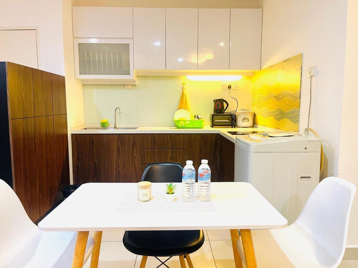 Ola Studio Penang At Mansion One Джорджтаун Экстерьер фото
