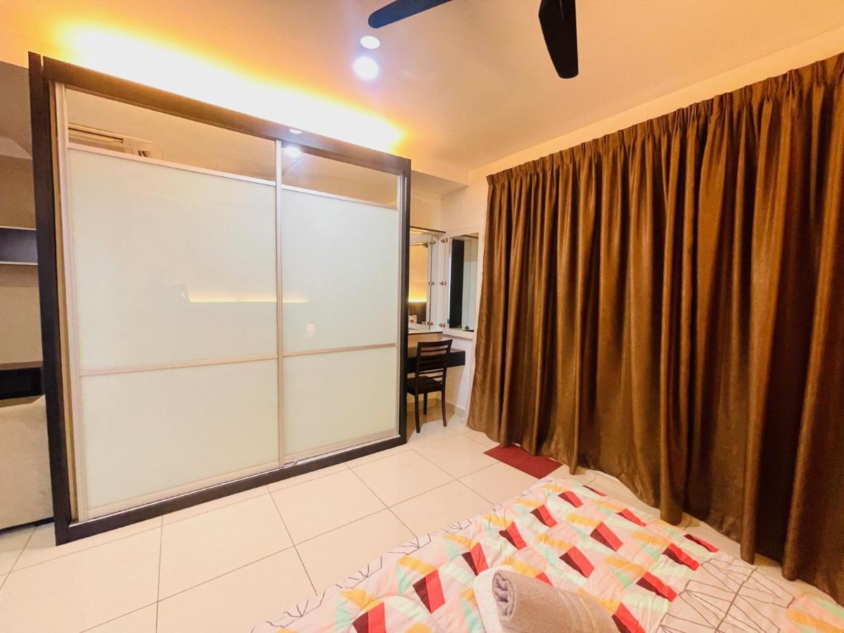 Ola Studio Penang At Mansion One Джорджтаун Экстерьер фото